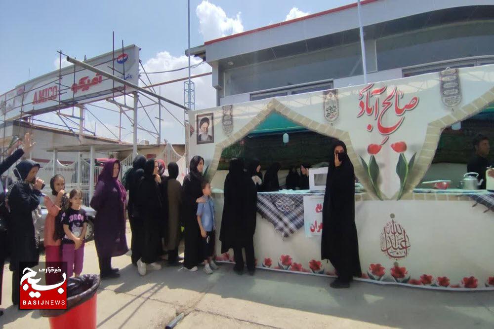 موکب شهدای صالح‌آباد با ارائه خدمات شبانه‌روزی میزبان عاشقان حسینی است