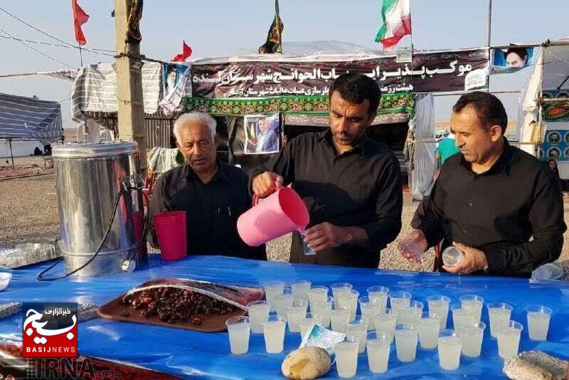 حضور جهادگران قزوینی در حرکت عظیم اربعین حسینی با برپایی ۴۶ موکب جهادی حضور جهادگران قزوینی در حرکت عظیم اربعین حسینی با برپایی ۴۶ موکب جهادی