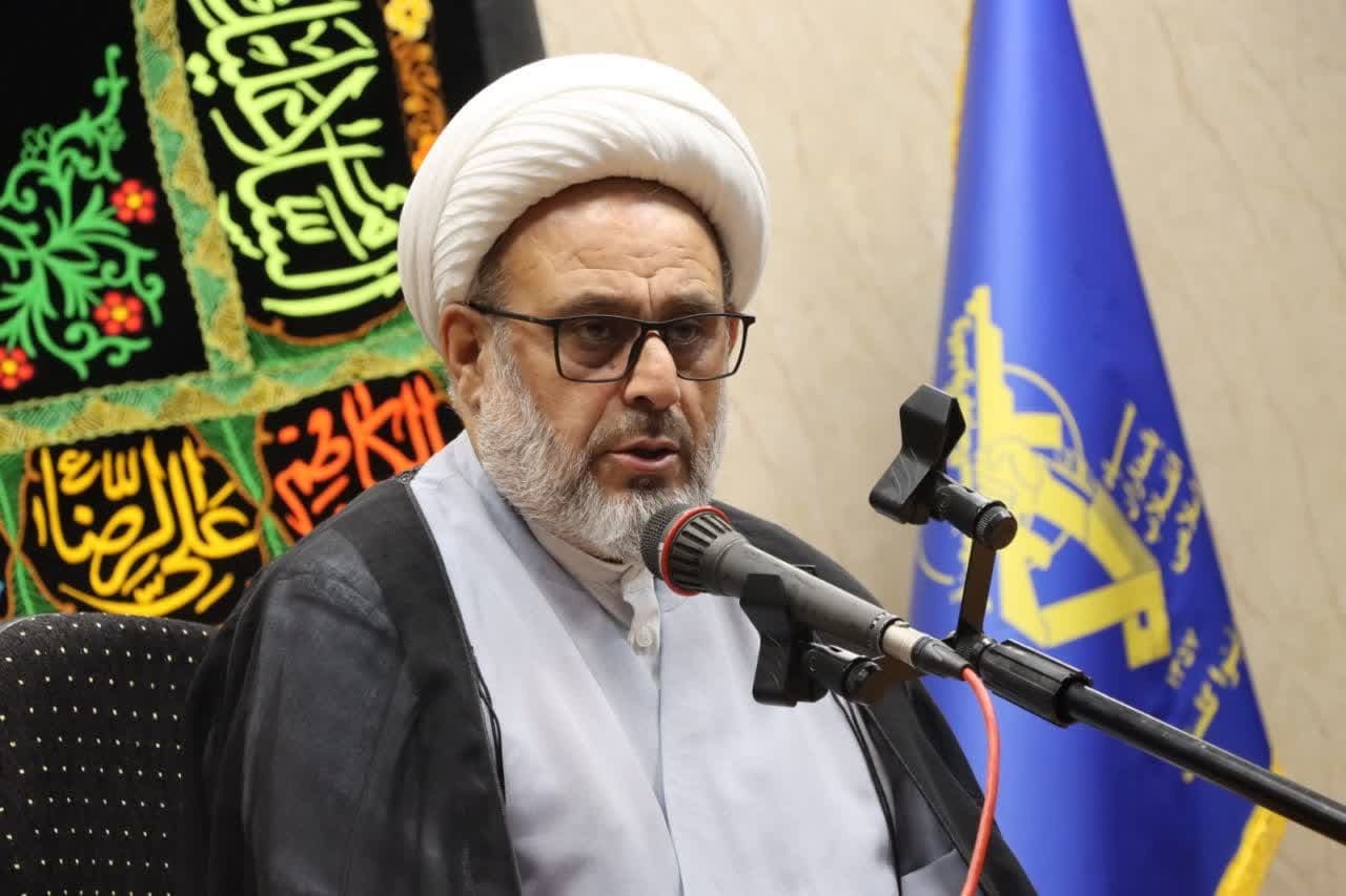 اربعین یک حرکت توحیدی به سمت و سوی حقیقت و حقانیت است/امام حسین (ع) برای سعادت و نیک بختی جامعه اسلامی حرکت کرد اربعین یک حرکت توحیدی به سمت و سوی حقیقت و حقانیت است/امام حسین (ع) برای سعادت و نیک بختی جامعه اسلامی حرکت کرد