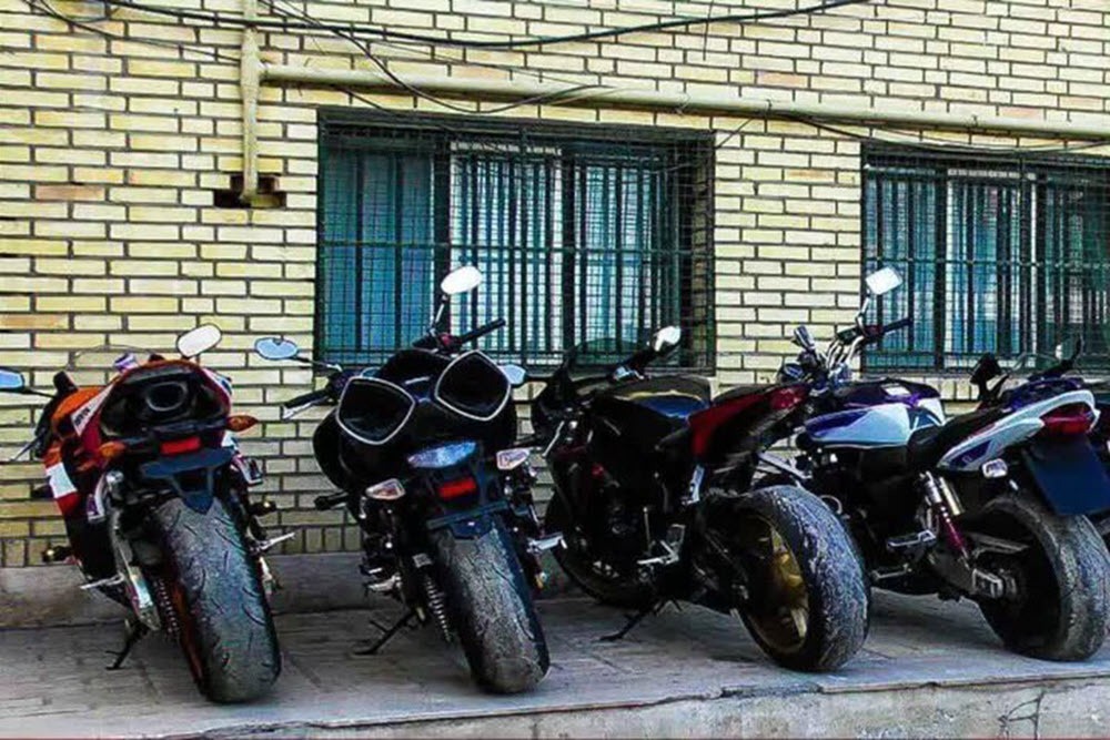 توقیف ۸ دستگاه موتورسیکلت قاچاق در همدان