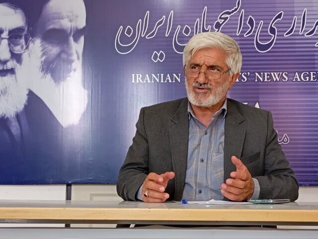 باید روی بهرهوری کشاورزی سرمایهگذاری کرد/ کارآیی پایین مصرف آب در زراعت آبی باید روی بهرهوری کشاورزی سرمایهگذاری کرد/ کارآیی پایین مصرف آب در زراعت آبی
