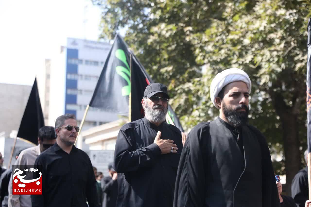 مراسم عزاداری و سینه‌رنی نیروهای مسلح به مناسبت ۲۸ صفر با حضور کارکنان و نیروهای سازمان بسیج مستضعفین