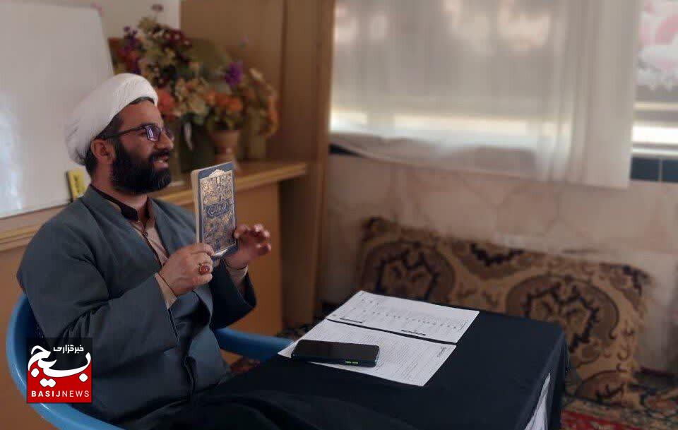 کارگاه یکروزه «ریحانههای تمدنساز» در لوشان کارگاه یکروزه «ریحانههای تمدنساز» در لوشان
