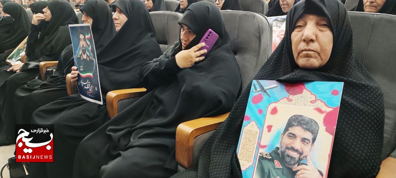صبوری، خستگیناپذیری گمنامی و عشق بیپایان به وطن صبوری، خستگیناپذیری گمنامی و عشق بیپایان به وطن