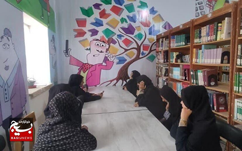بصیرت و هوشیاری کلیدواژه شکست دشمنان است