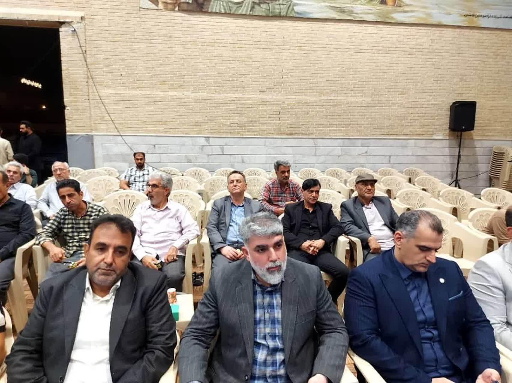 اجتماع بزرگ یاوران ظهور در کاشان برگزار شد + تصاویر اجتماع بزرگ یاوران ظهور در کاشان برگزار شد + تصاویر
