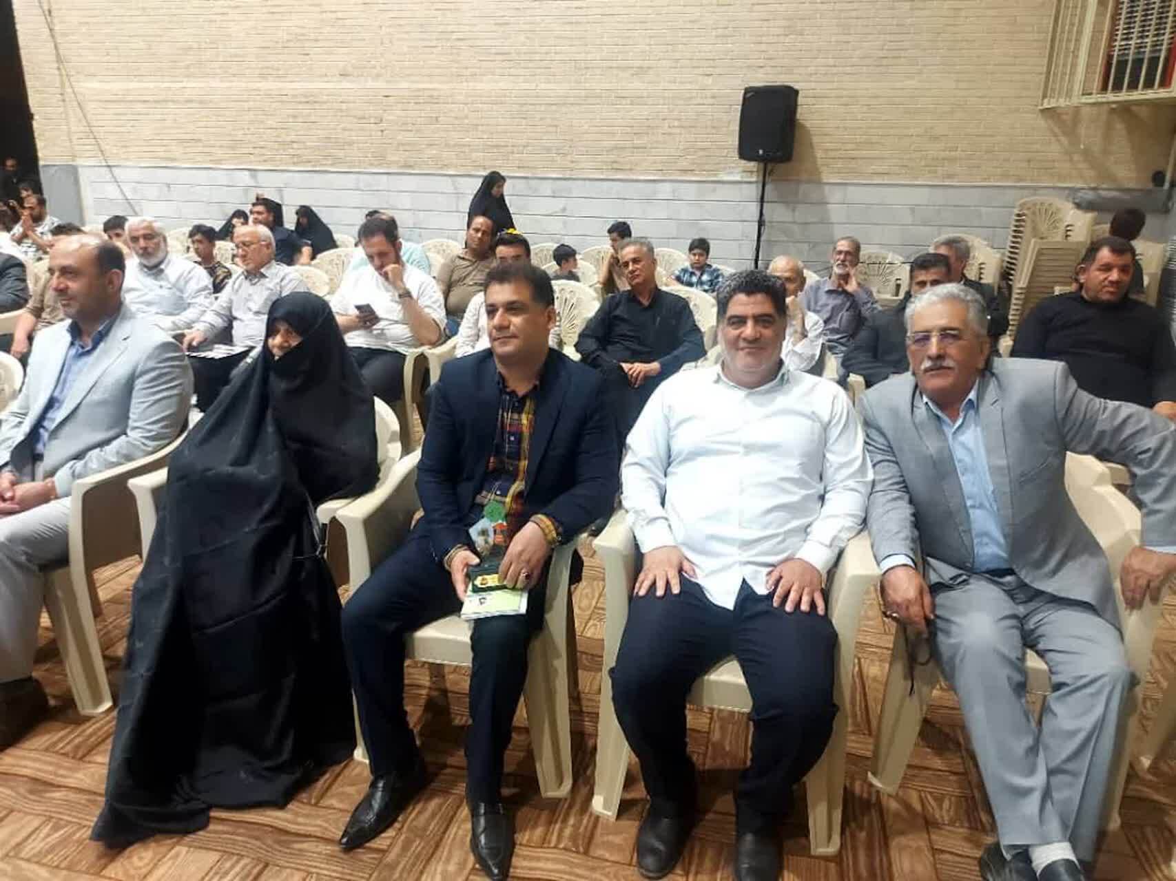 اجتماع بزرگ یاوران ظهور در کاشان برگزار شد + تصاویر اجتماع بزرگ یاوران ظهور در کاشان برگزار شد + تصاویر