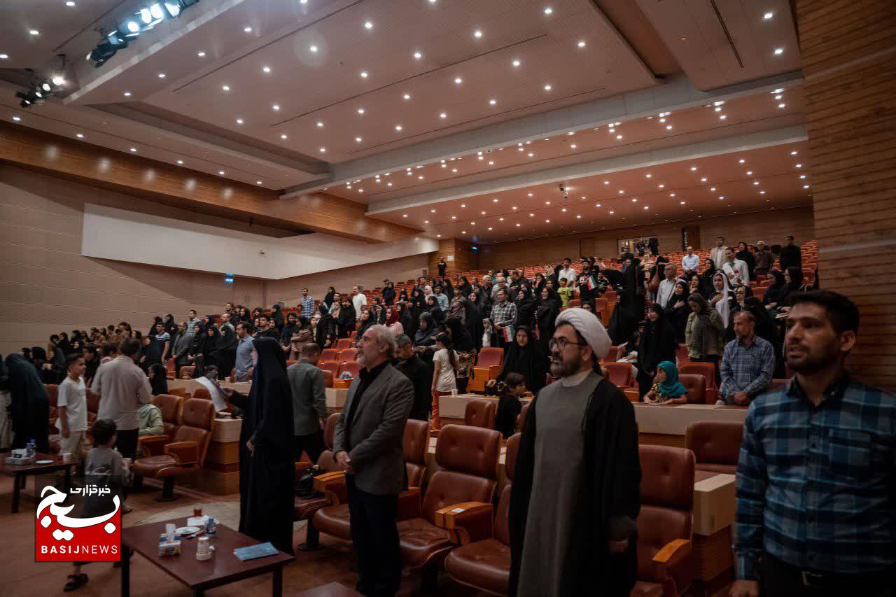 “ایران بانو ۲: حماسه‌ای از امید و تاب‌آوری در دل خانواده صنعت نفت؛ روایتی از فرمانده حوزه بسیج شرکت ملی نفت ایران از همبستگی ملی و شکوفایی نسل نو”