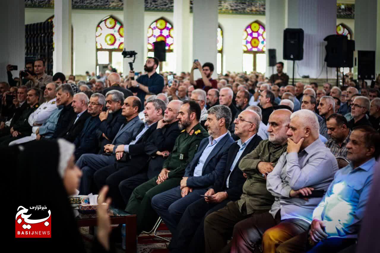 «ستارگان درخشان» اثر فاخر گروه سرود ضحی گیلان، تقدیم به ۸۰۰۰ شهید والامقام استان