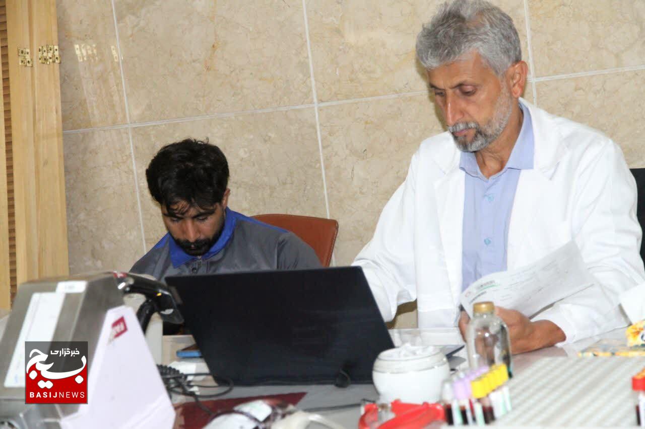 “فریاد زندگی در رگهای جامعه؛ کارکنان شرکت ملی پالایش و پخش، با اهدای خون، حماسهای دیگر در هفته دولت و یادبود شهدای اقتدار آفریدند” “فریاد زندگی در رگهای جامعه؛ کارکنان شرکت ملی پالایش و پخش، با اهدای خون، حماسهای دیگر در هفته دولت و یادبود شهدای اقتدار آفریدند”