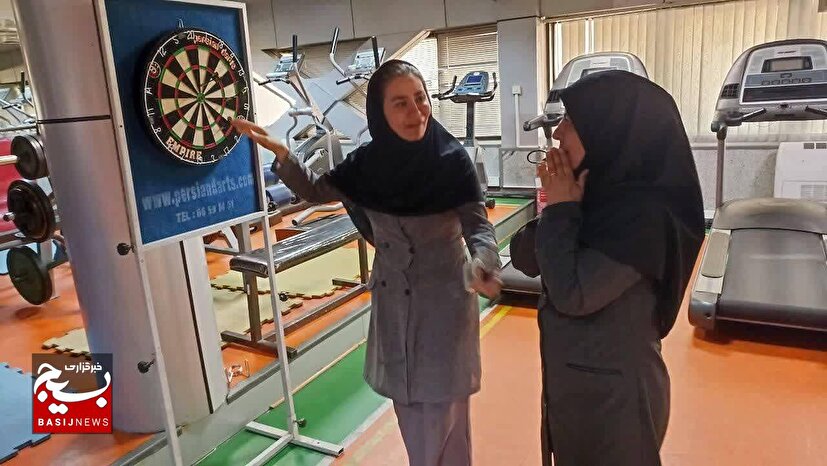 هدف‌گیری همدلی در هفته دولت؛ برگزاری مسابقه دارت با طعم ایثار و وحدت