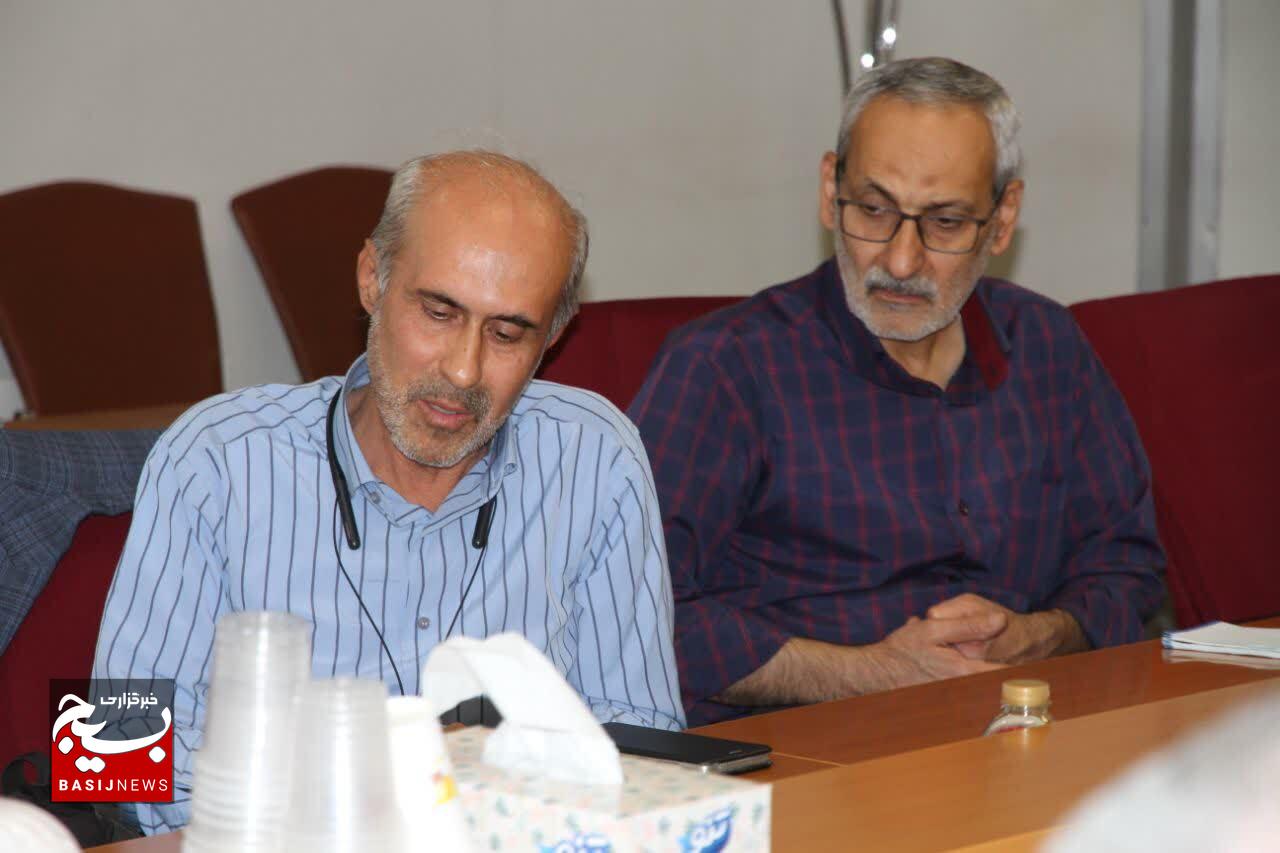 سیامین جلسه شورای حوزه بسیج پالایش و پخش برگزار شد سیامین جلسه شورای حوزه بسیج پالایش و پخش برگزار شد