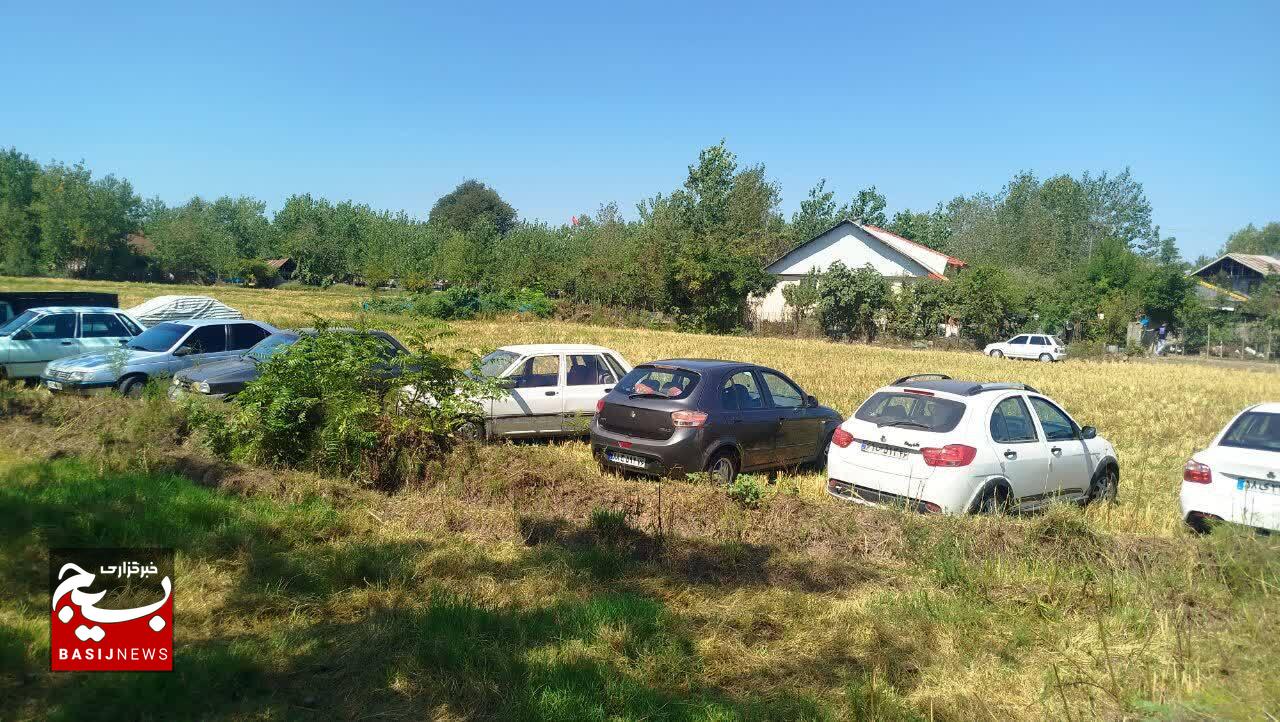 آئین سنتی «عَلَم‌ واچینی» در روستای ماشک تهرانچی برگزار شد