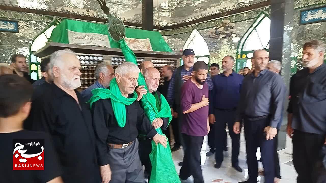 آئین سنتی «عَلَم‌ واچینی» در روستای ماشک تهرانچی برگزار شد