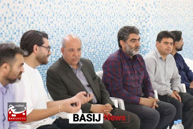 رقابت هیجانانگیز واترپلو زیر ۱۴ سال با حضور تیمهای تهران، اصفهان و مرکزی رقابت هیجانانگیز واترپلو زیر ۱۴ سال با حضور تیمهای تهران، اصفهان و مرکزی