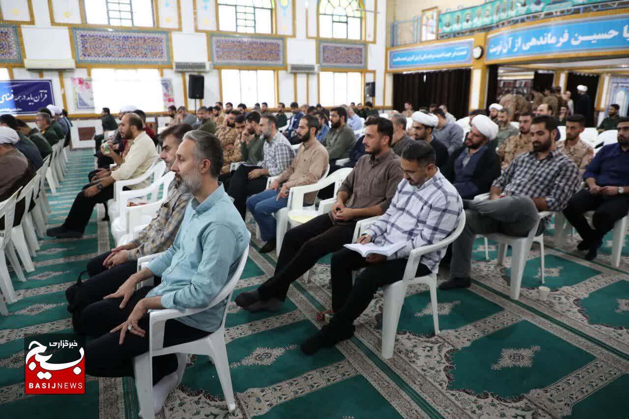 قرآن، محور هدایت در جهانی که از حقیقت فاصله گرفته دارد
