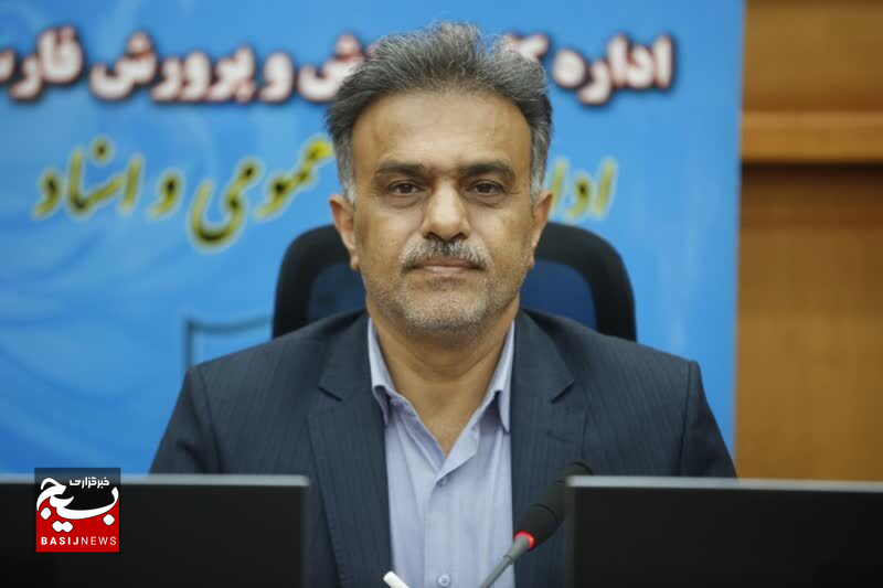 آغاز سال تحصیلی در فارس با ۹۴۰ هزار دانش‌آموز و ۳۰۰ هزار نوآموز در استان فارس، سال تحصیلی خود را در ۷۶۰۹ مدرسه و یک هزار کودکستان