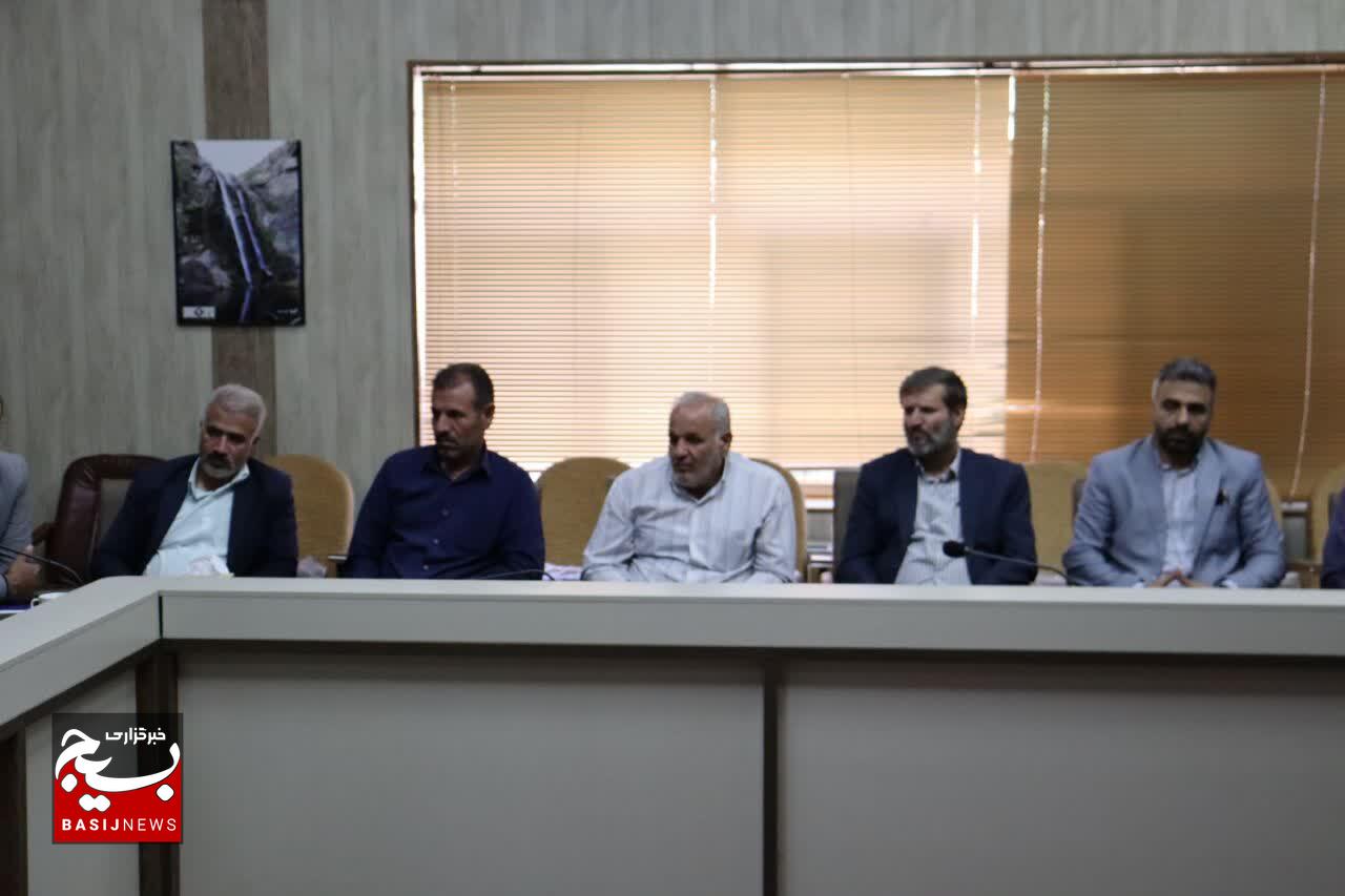 لزوم انتقال خلاقانه فرهنگ دفاع مقدس به نسل جدید 