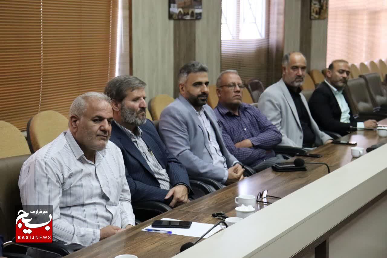 لزوم انتقال خلاقانه فرهنگ دفاع مقدس به نسل جدید 