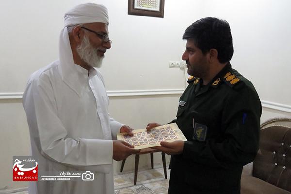 دیدار سرهنگ حسن زاده با امام جمعه موقّت اهل سنّت کنگان