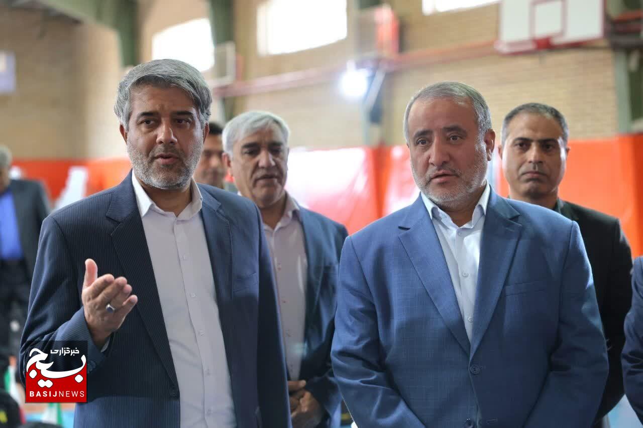 آغاز توزیع ۱۹ هزار بسته تحصیلی بین دانشآموزان نیازمند در خراسان جنوبی آغاز توزیع ۱۹ هزار بسته تحصیلی بین دانشآموزان نیازمند در خراسان جنوبی