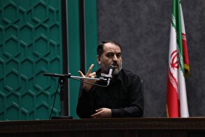یک جمع با اراده میداند که اگر با اراده و نگاه ایمانی وارد شود، خداوند تبارک و تعالی صحنه را عوض خواهد کرد. یک جمع با اراده میداند که اگر با اراده و نگاه ایمانی وارد شود، خداوند تبارک و تعالی صحنه را عوض خواهد کرد.