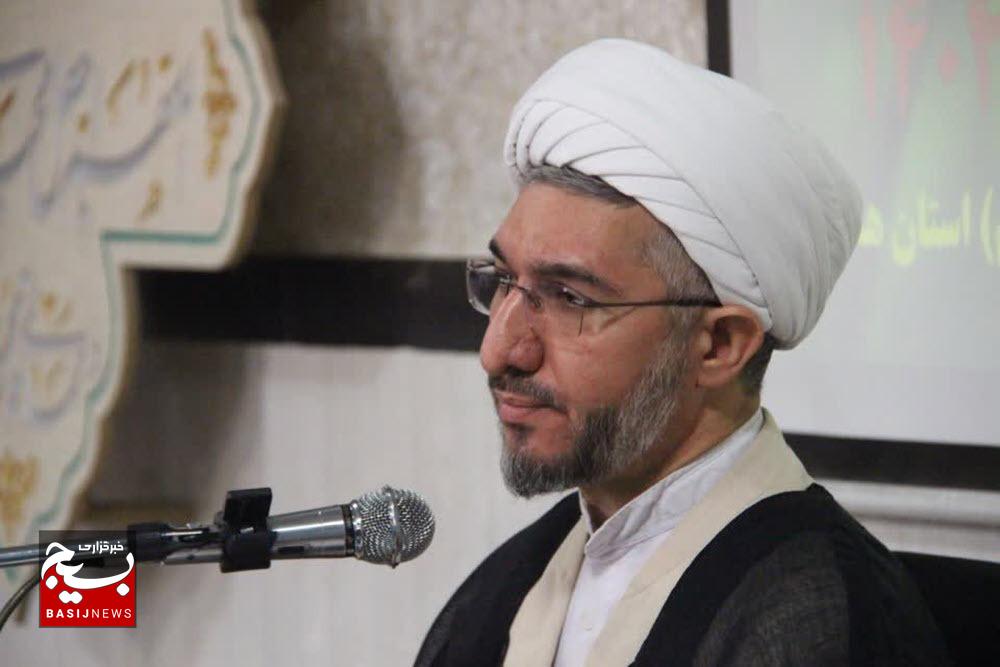 ضرورت بهرهگیری از هوش مصنوعی و فضای مجازی در راستای جهاد تبیین