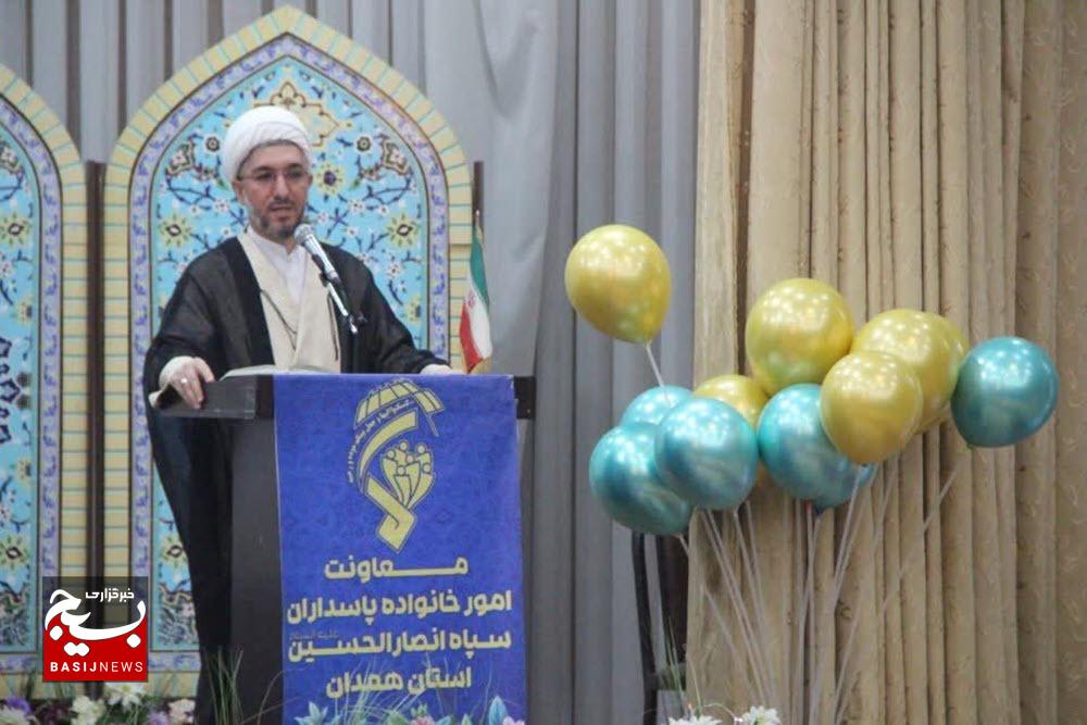 تربیت قرآنی فرزندان؛ گام اساسی برای مقابله با تهاجم فرهنگی