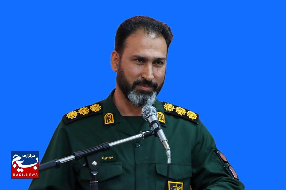 دفاع مقدس الگویی بینظیر برای همه نسلها است