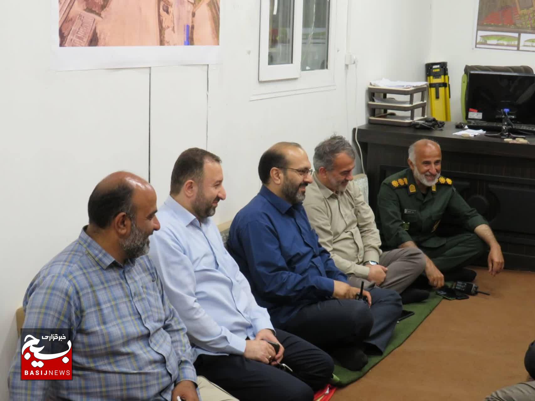 بازدید شبانه استاندار گیلان از روند آمادهسازی کنگره ۸۰۰۰ شهید استان بازدید شبانه استاندار گیلان از روند آمادهسازی کنگره ۸۰۰۰ شهید استان