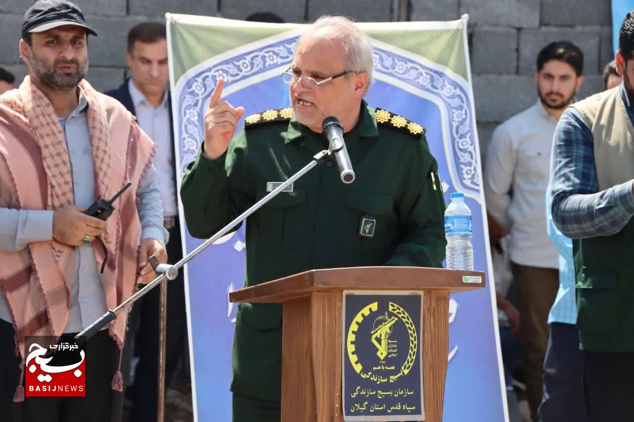 بازسازی کمک‌های مردمی به جبهه‌های جنگ با اعزام کاروان ۱۵۱۳ خودرویی با شعار«از شهدا به مردم» در رشت