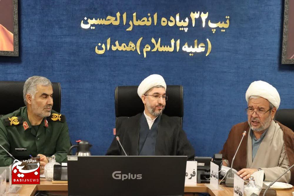دشمن با ایجاد فتنه و دوقطبیسازی به دنبال ضربه زدن به جامعه اسلامی است