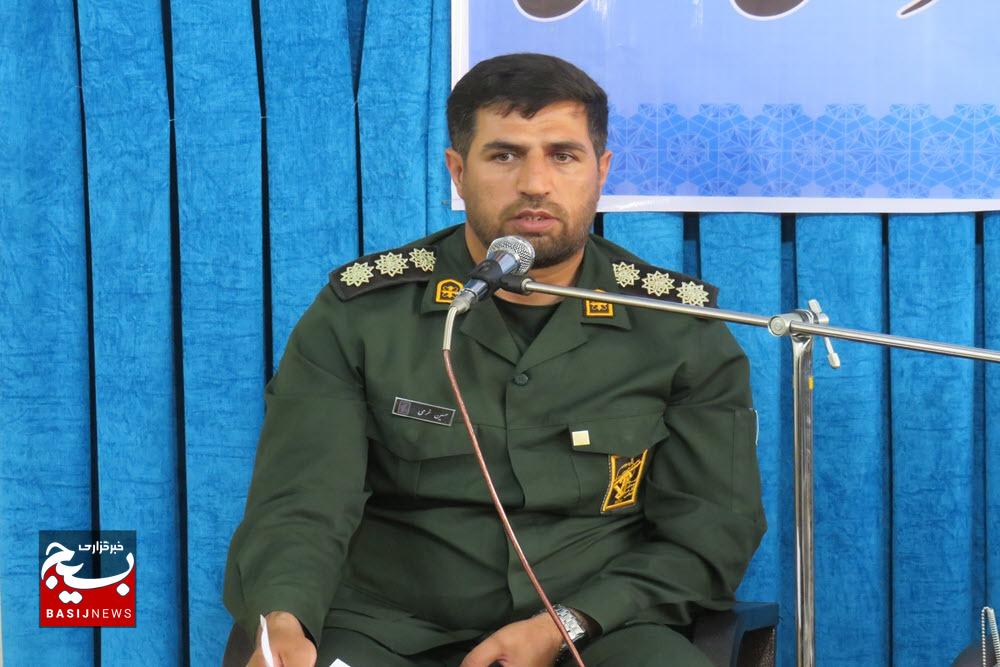 رمز پیروزی دفاع مقدس، تبعیت از ولایت است