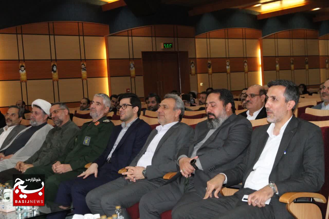 برگزاری باشکوه مراسم “یاد یاران” در شرکت ملی پالایش و پخش فرآوردههای نفتی ایران به مناسبت هفته دفاع مقدس برگزاری باشکوه مراسم “یاد یاران” در شرکت ملی پالایش و پخش فرآوردههای نفتی ایران به مناسبت هفته دفاع مقدس