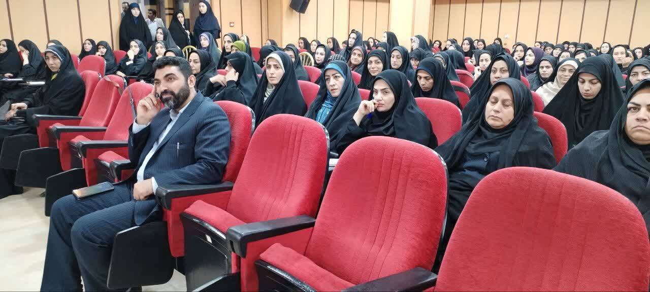 راستینه: در جهان به هم ریخته فعلی آنچه که میتواند ما را نجات بدهد شناخت است راستینه: در جهان به هم ریخته فعلی آنچه که میتواند ما را نجات بدهد شناخت است