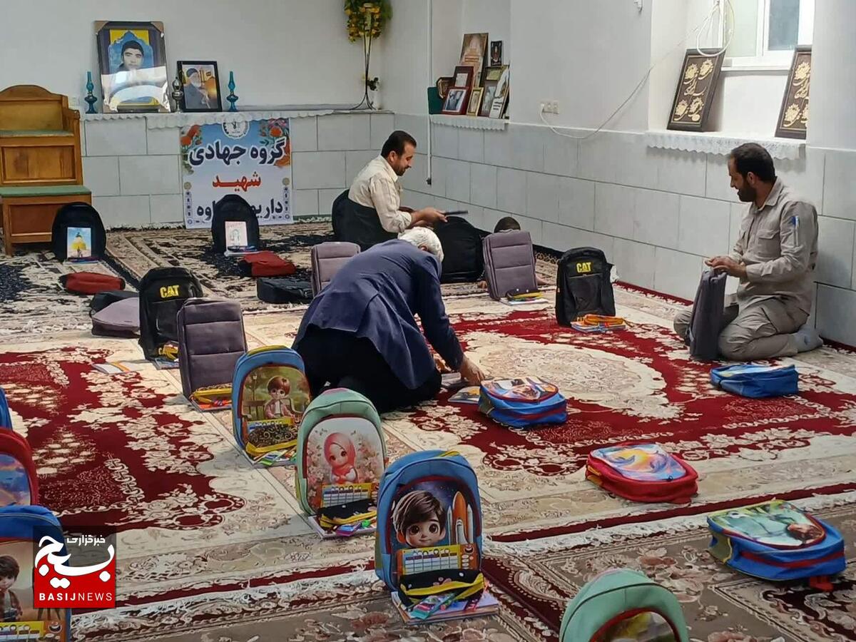 بسته بندی و تقدیم ۷۰ پک بین دانش‌آموزان عزتمند شهر چلیچه