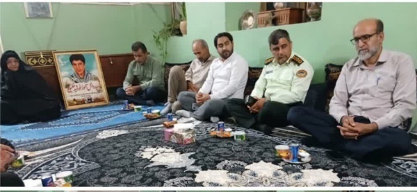 دیدار با خانوده دانش آموز شهید خورشید خلیلی
