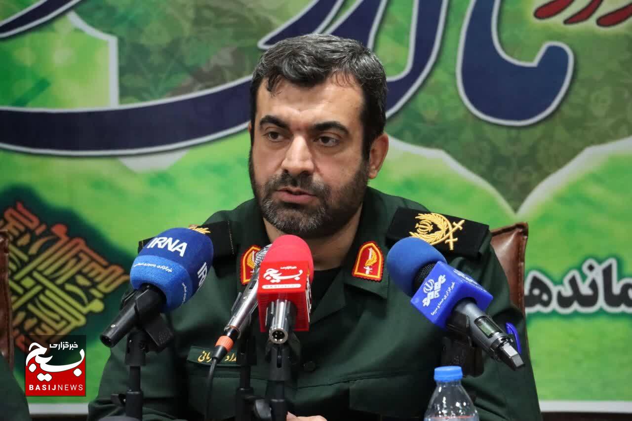 انقلاب اسلامی پیشران تمدن نوین الهی در برابر جبهه باطل است انقلاب اسلامی پیشران تمدن نوین الهی در برابر جبهه باطل است