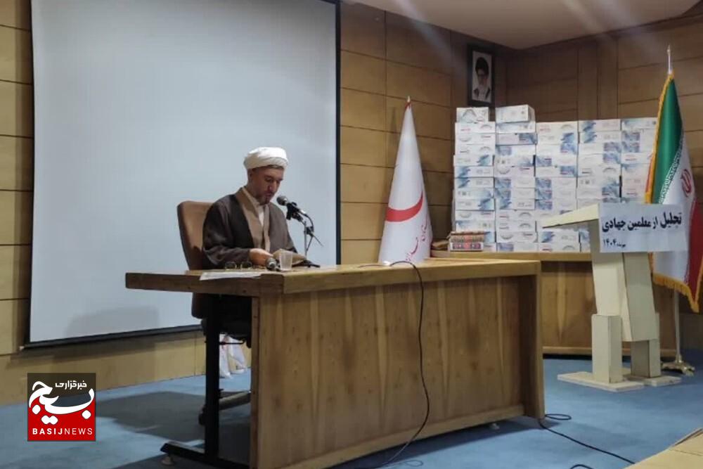 جهاد معلمان نبرد با جهل و ساخت آینده ایران اسلامی است