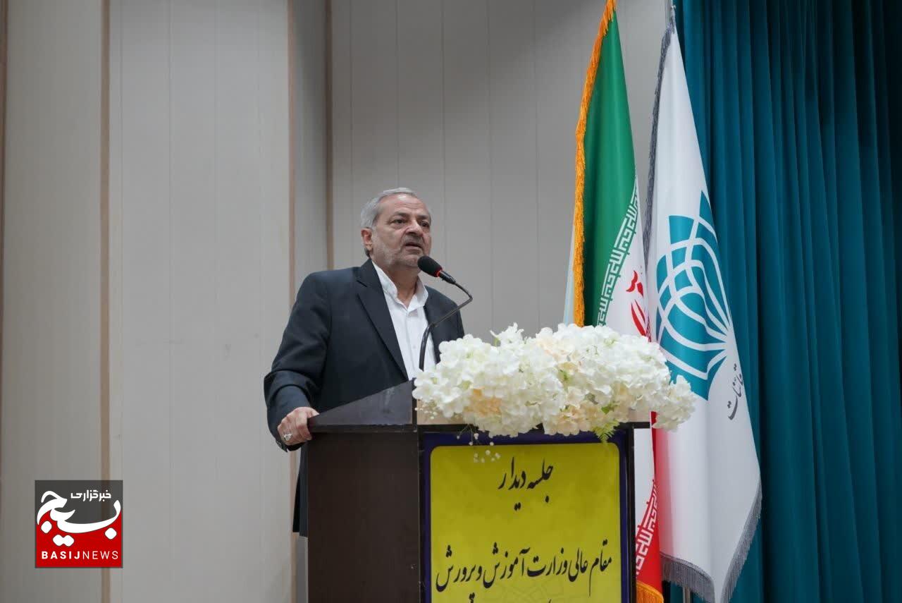 تغییر نگاه جامعه به آموزش، بزرگ‌ترین دستاورد مهر امسال
