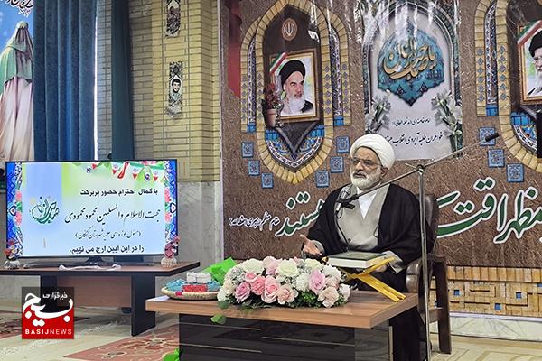 برگزاری آیین آغاز سال تحصیلی در مدرسه علمیه خواهران کنگان