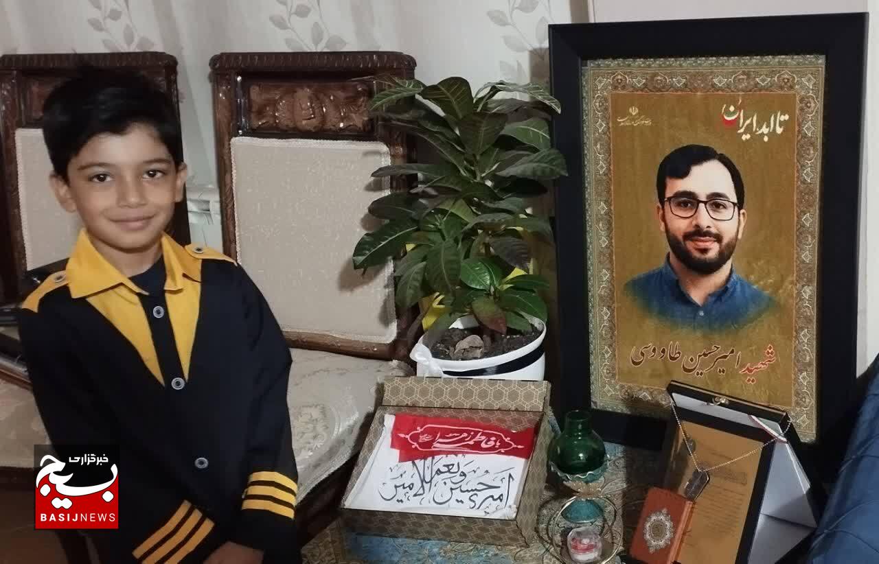 نخستین روز مدرسه برای فرزندان شهدای اقتدار بسیج نخستین روز مدرسه برای فرزندان شهدای اقتدار بسیج