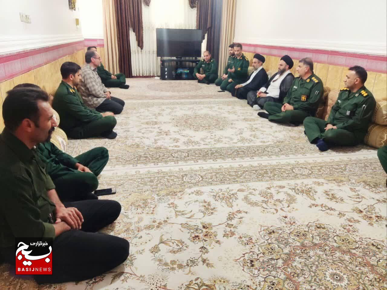 بدرقهای با افتخار برای بازنشستگی سرهنگ خشنودان در شهرستان چرام بدرقهای با افتخار برای بازنشستگی سرهنگ خشنودان در شهرستان چرام