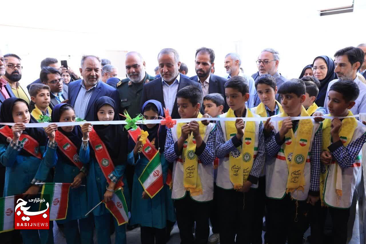 افتتاح پروژه شامل ۱۲۷ کلاس درس نهضت توسعه عدالت در فضاهای آموزشی با مشارکت مردم در خراسان جنوبی