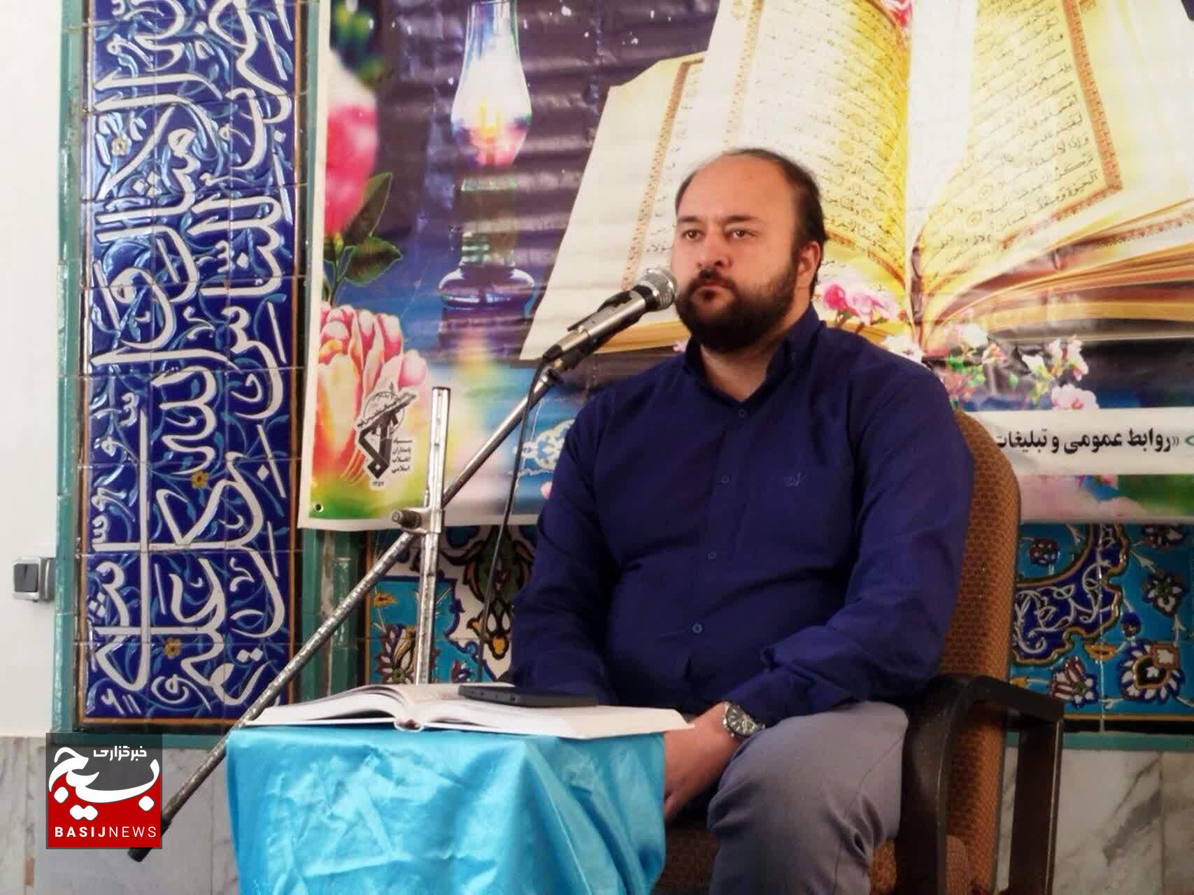 پاسداشت خادمان قرآن و نماز در شهرستان آوج