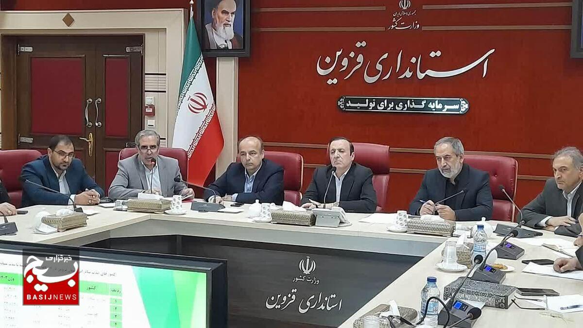  ۴۵۷ هزار تن کالا در شش ماهه اول سال از گمرک استان قزوین صادر شد
