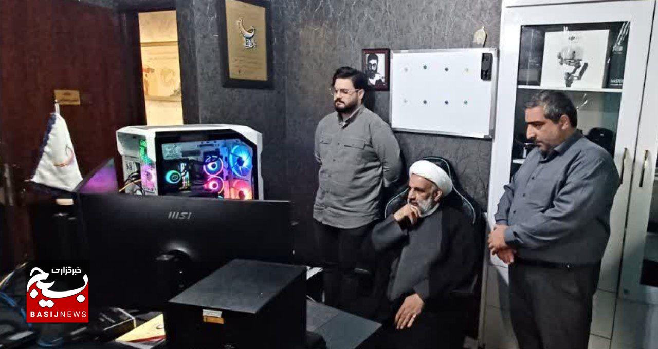 نقشآفرینی مردم در تولید آثار فرهنگی هنری ضرورت دارد نقشآفرینی مردم در تولید آثار فرهنگی هنری ضرورت دارد
