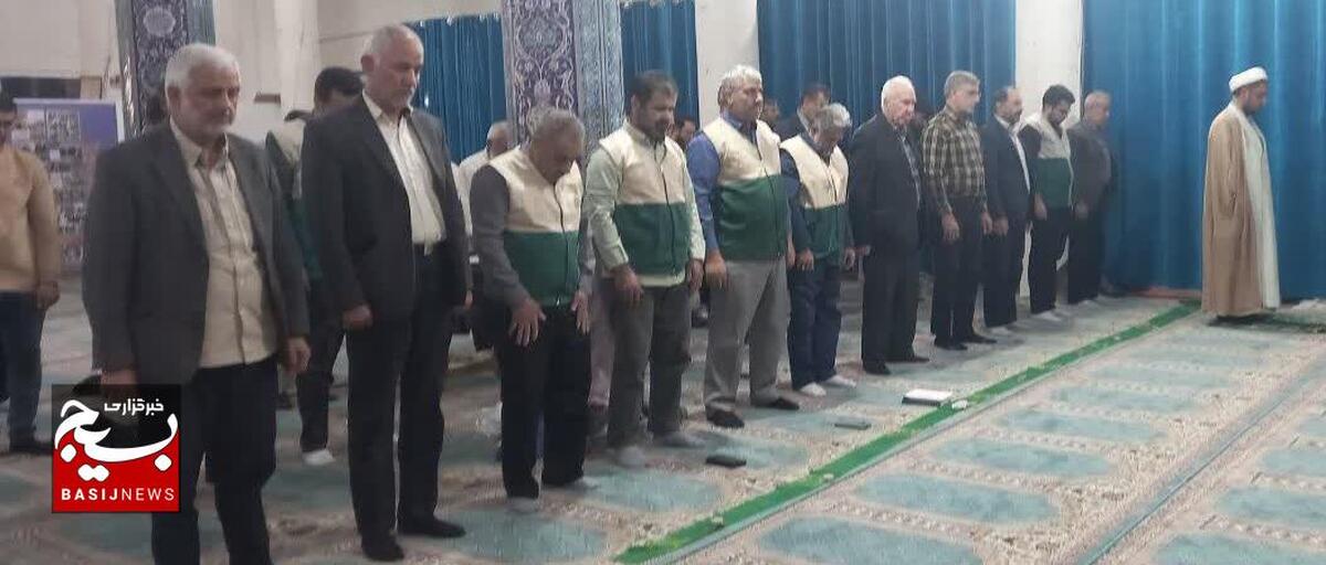 جلسه هفتگی خدام‌الرضا علیه‌السلام در امام زادگان شهرکرد