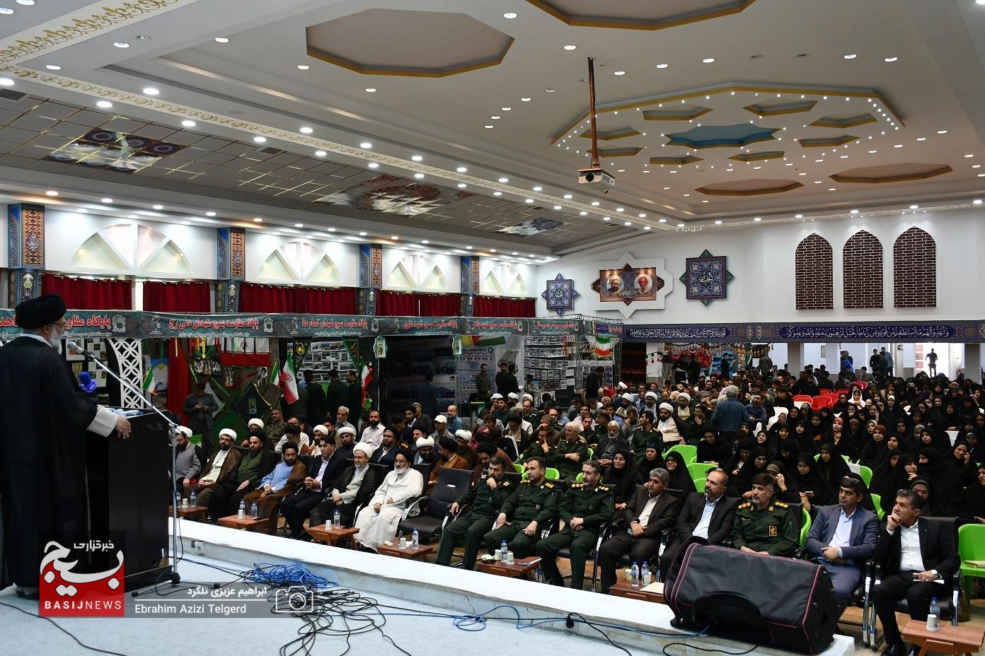 فعالان مساجد و محلات اسلامی کهگیلویه‌وبویراحمد تجلیل شدند