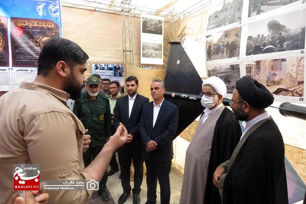 افتتاح نمایشگاه اسوه بسیج و صفحه افتخار در کنگان افتتاح نمایشگاه اسوه بسیج و صفحه افتخار در کنگان